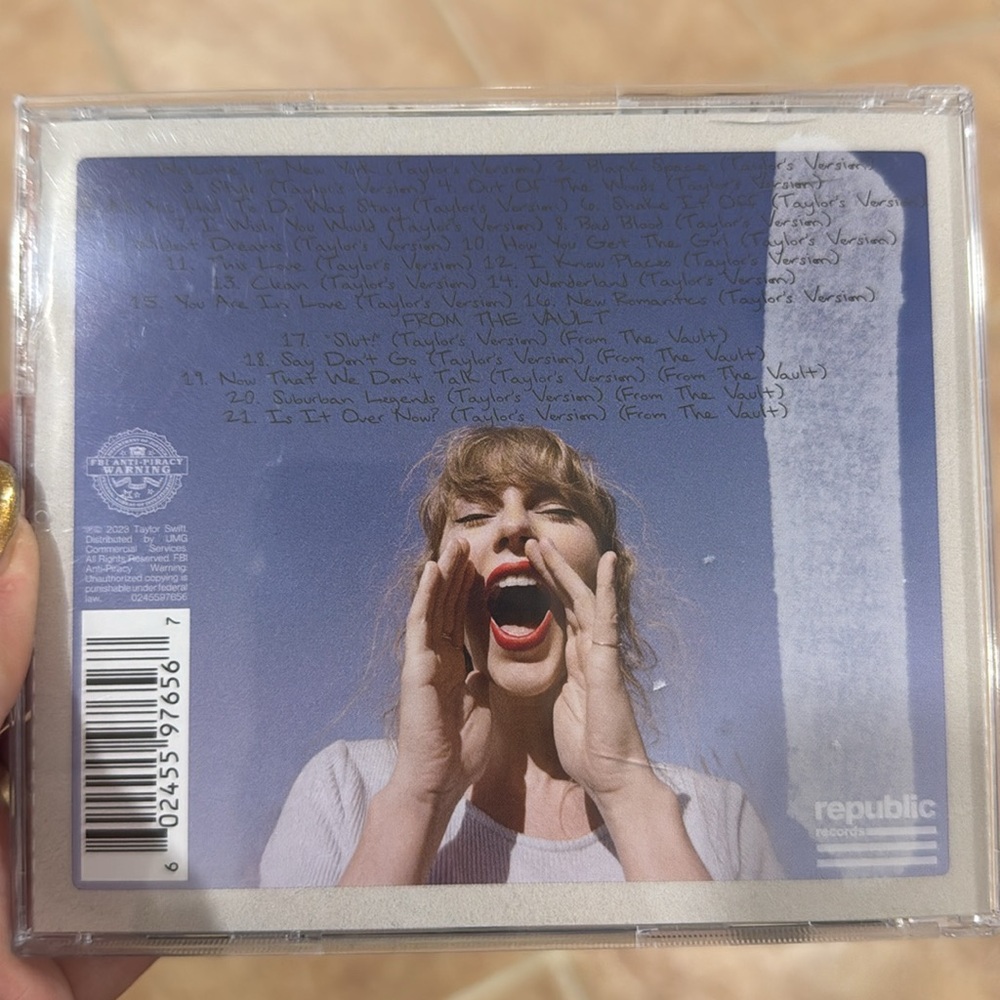 Taylor Swift - 1989 - Picture 2 of 4
